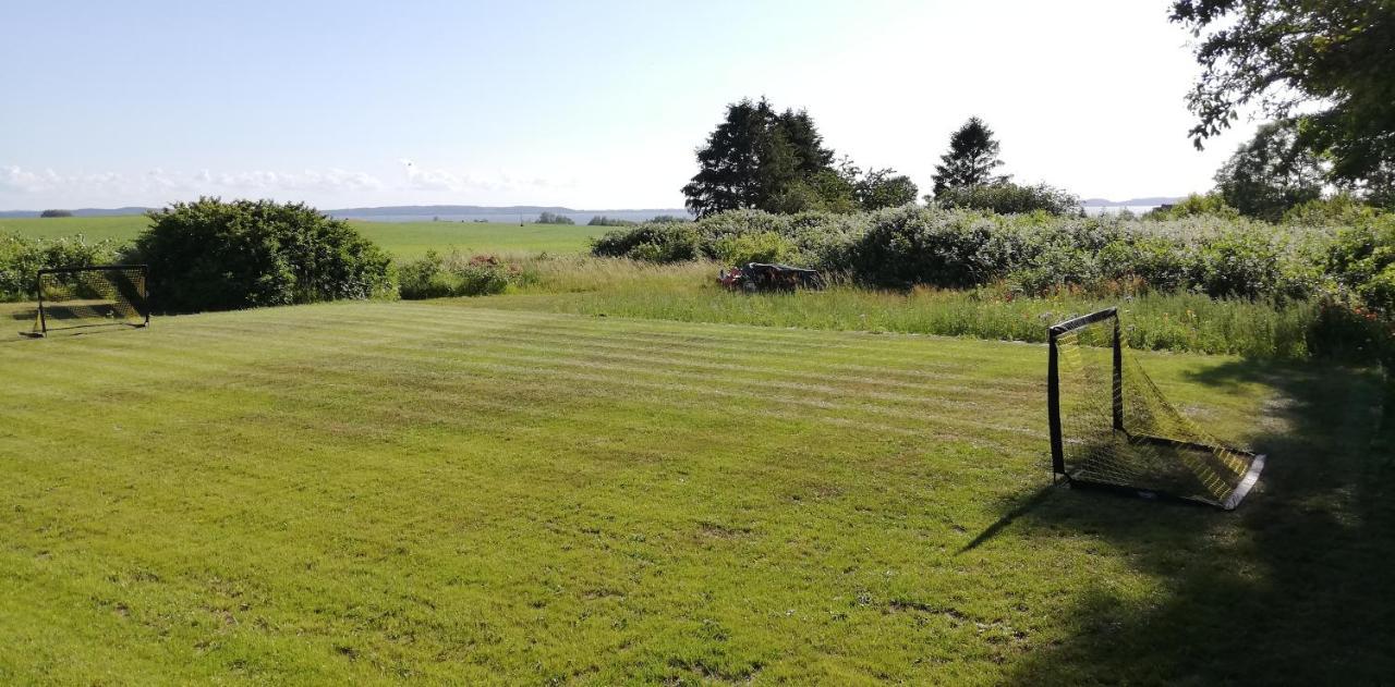 Drifthof Leilighet Glowe Eksteriør bilde